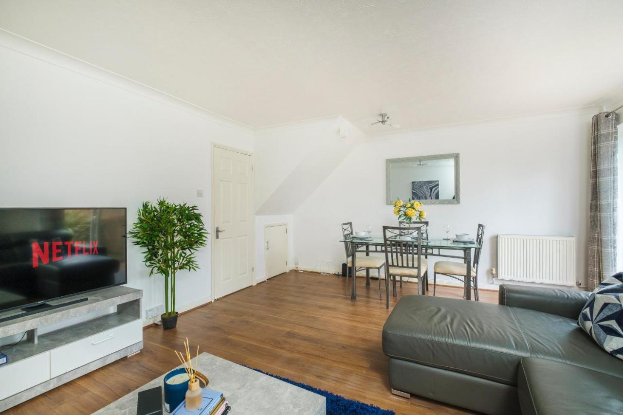 Beautiful 3 Bed House With Amazing Views In Dartford, Kent Daire Dış mekan fotoğraf