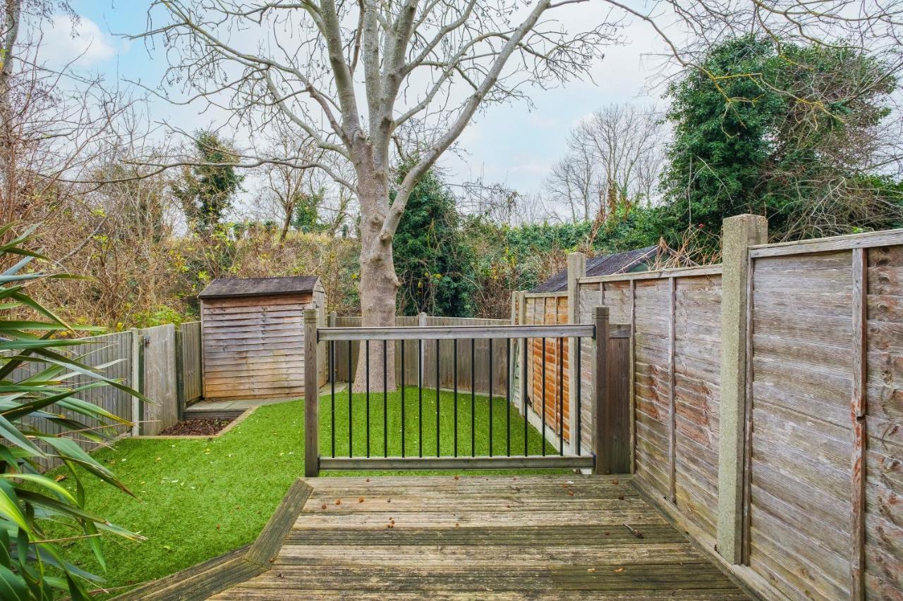 Beautiful 3 Bed House With Amazing Views In Dartford, Kent Daire Dış mekan fotoğraf